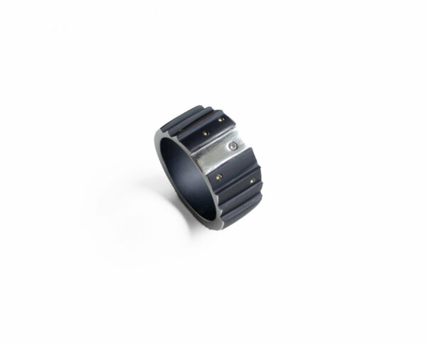 Studio C - Bague escalier noire 1
